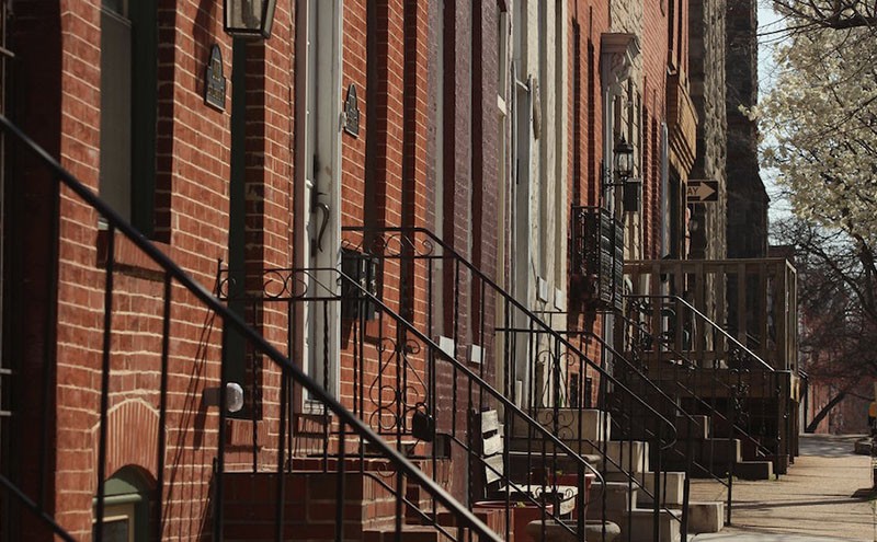 Baltimore Row Houses, Lots of Pet Sitters here!